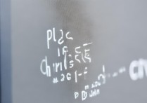 请将磁盘插入驱动器是什么意思